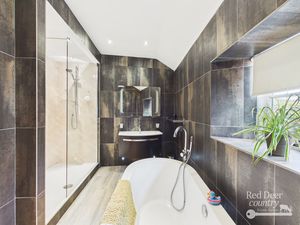 Bathroom- click for photo gallery